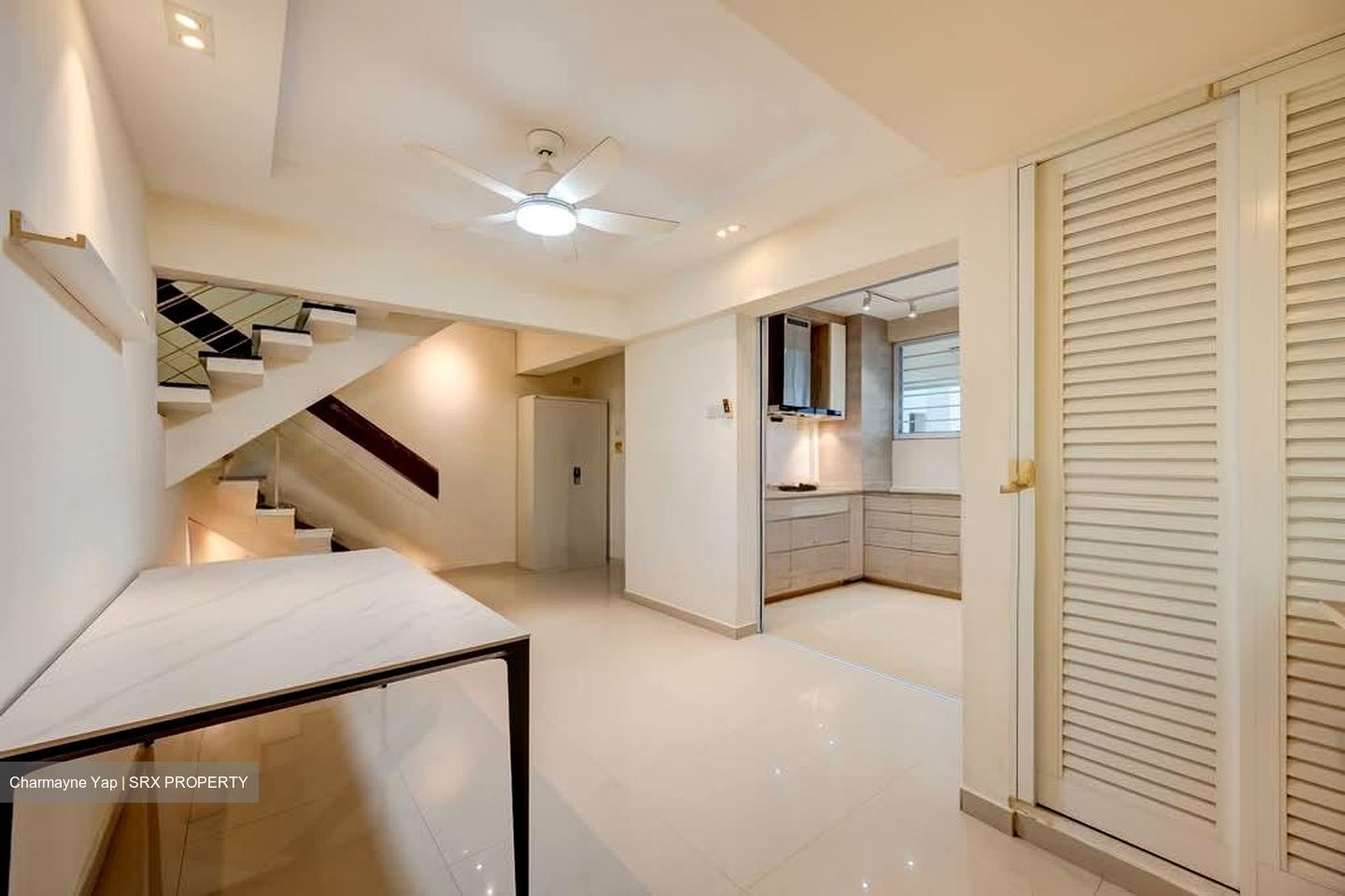 Pine Grove (D21), Condominium #615226411